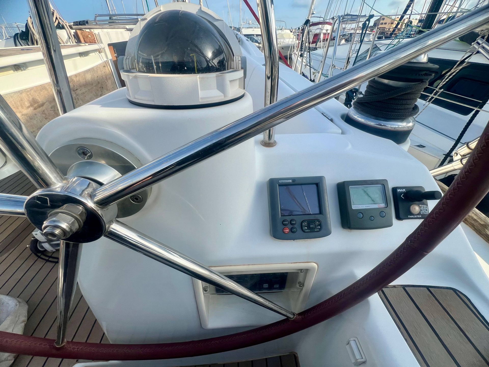 slider 17 Beneteau Oceanis 40